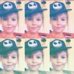 Meet your Posher, Amber